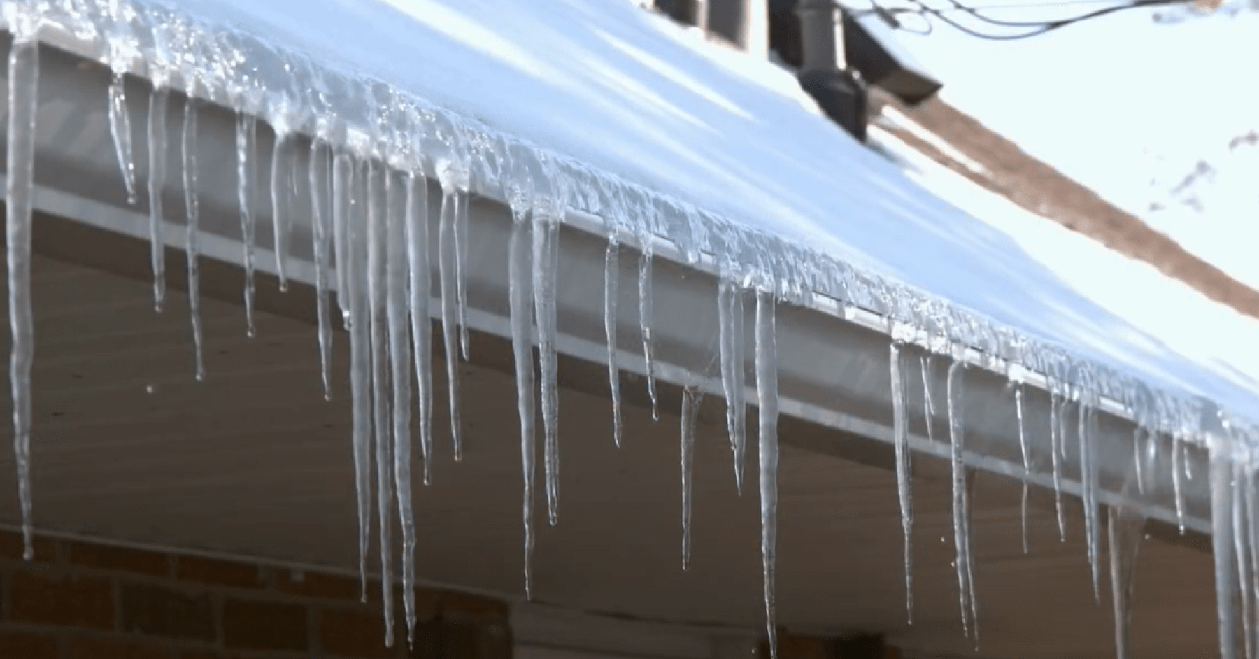 Understanding and preventing ice damming